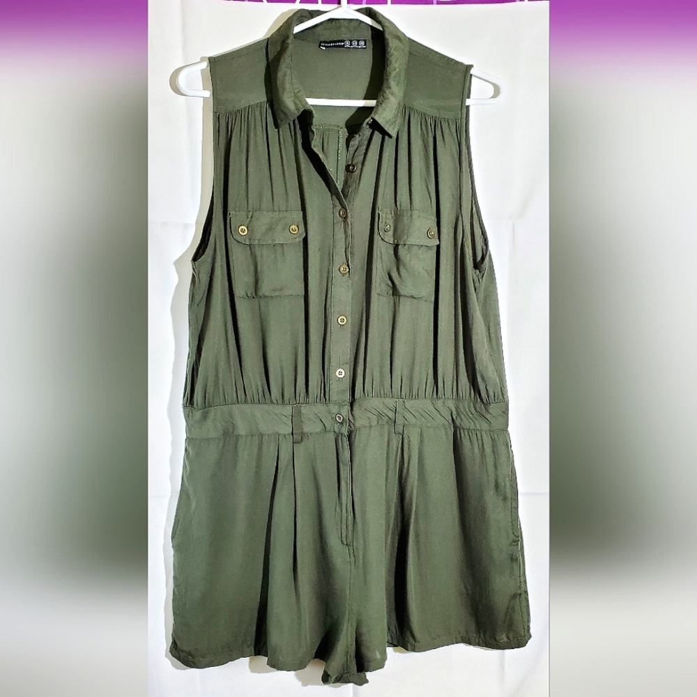 Atmosphere Army Green Button-Up Viscose Romper with Pockets - L / US 12 / UK16